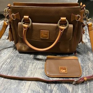 100% Leather Dooney and Bourke Purse and Matching Wristlet